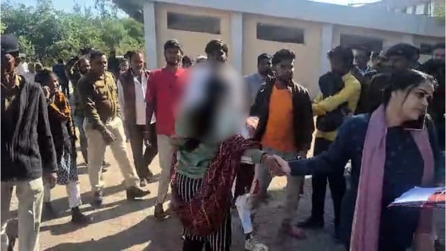 19 साल का निकला प्रेमी; युवती को भेजा नारी निकेतन