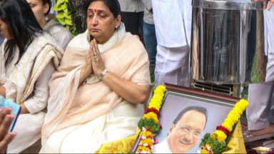 रिपोर्ट- शपथ ग्रहण आज; फडणवीस बोले- हम सब अजित दादा के परिवार और NCP के साथ