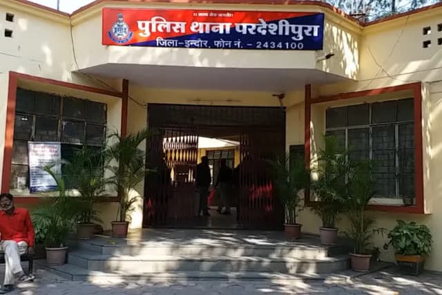 फर्जी कारण बताकर शख्स को हिरासत में लिया; पूर्व विधायक आकाश विजयवर्गीय ने कमिश्नर से की शिकायत