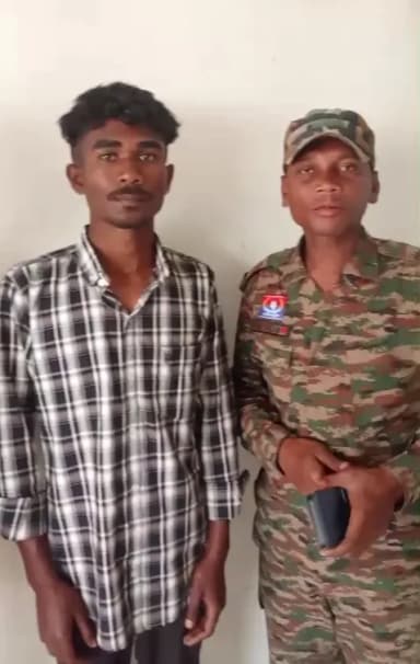 चारामा पुलिस ने किया गिरफ्तार,भेजा जेल