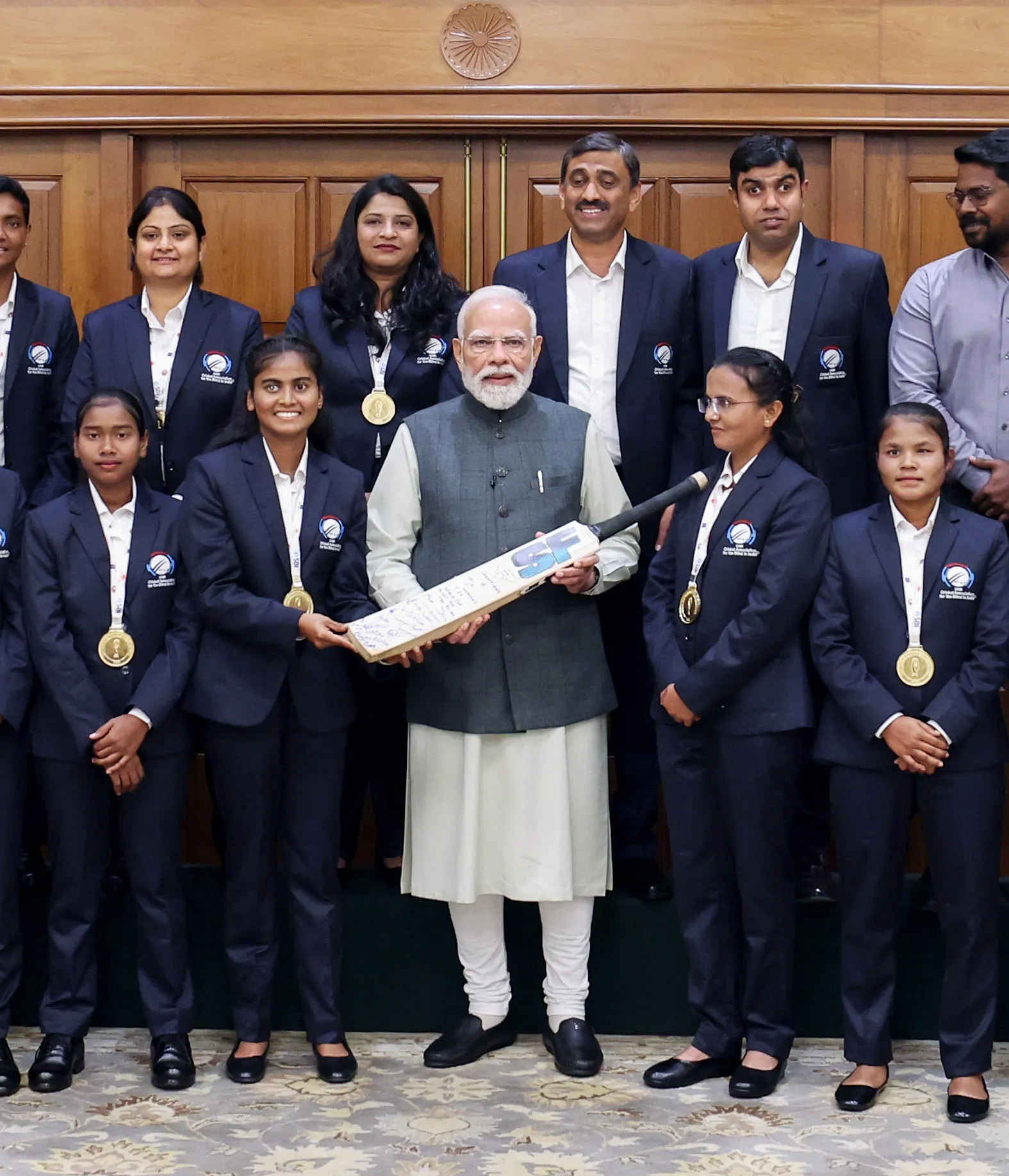 जीत के बाद PM मोदी ने X पर लिखा था- ब्लाइंड वुमन्स T20 वर्ल्ड कप के पहले ही सीजन में इतिहास रचने के लिए भारतीय ब्लाइंड वुमन्स क्रिकेट टीम को बधाई। इससे भी अधिक सराहनीय यह है कि वे सीरीज में अजेय रहीं।