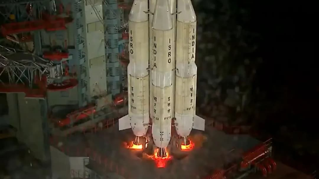 इस सैटेलाइट के जरिए महत्वपूर्ण स्ट्रैटजिक डेटा मिलेगा। जो 36,000 KM दूर से पृथ्वी पर नजर रखेगा।