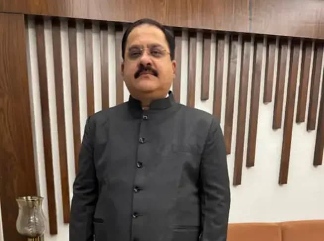 भोपाल में शराब ठेका को लेकर घोटाला