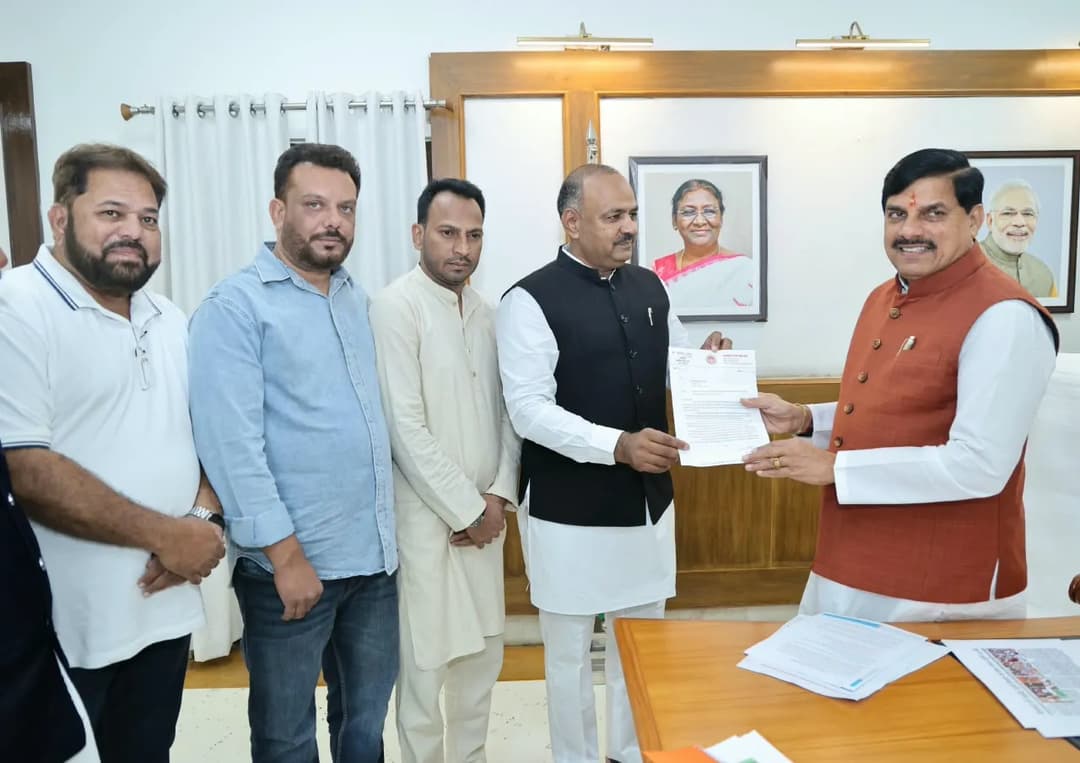 सऊदी अरब में बढ़ते तनाव के बीच फंसे 4 हजार भारतीय जायरीन