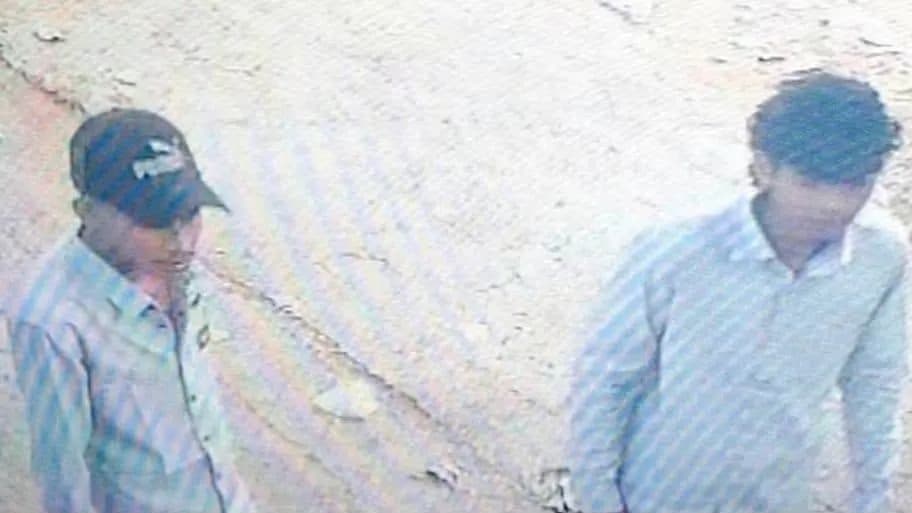 पुलिस के मुताबिक एक आरोपी रैपिडो राइडर है, दूसरा आरोपी मजदूर है और तीसरा नाबालिग है। एडवांस के तौर पर उन्हें 50 हजार रुपए दिए गए थे।