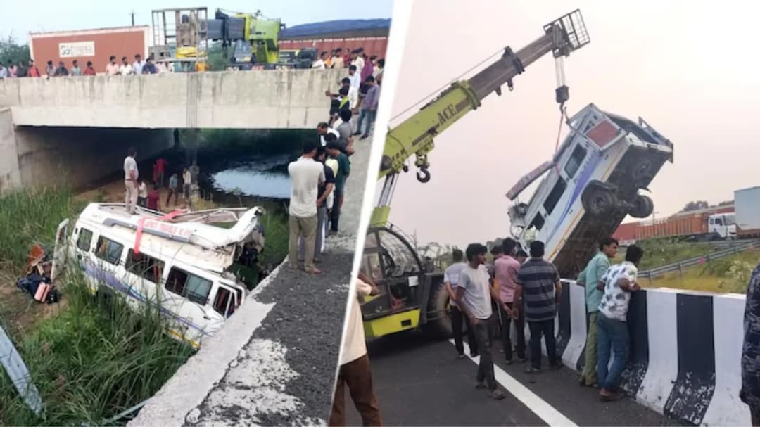 कोटा में  दिल्ली-मुंबई एक्सप्रेसवे पर ट्रैवलर बस नाले में गिरी