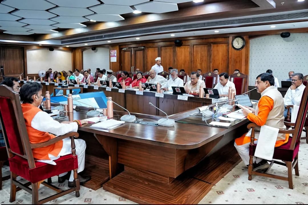 हर विधानसभा में बनेगा स्पोर्ट्स कॉम्प्लेक्स, 2800 MW बिजली खरीद, रतलाम-सिंगरौली में एयरपोर्ट, सुगम परिवहन योजना को मंजूरी
