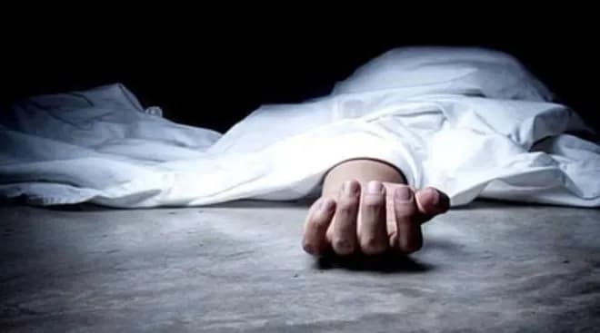 बेटे की बीमारी बताकर पत्नी को मायके से लाया पति