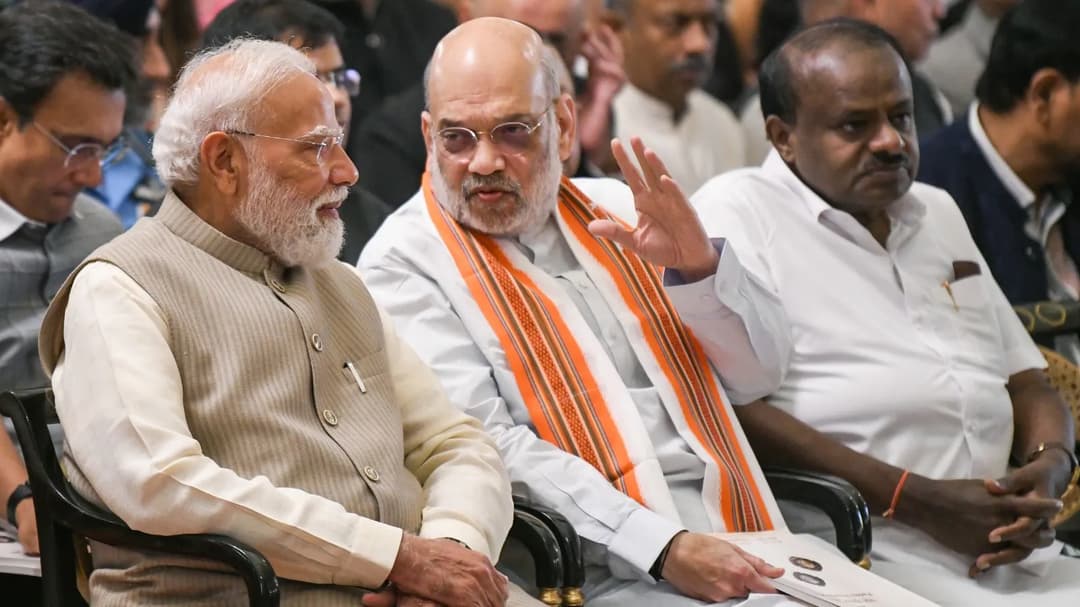 महिला आरक्षण लागू करने के लिए लोकसभा और विधानसभा सीटों के परिसीमन से जुड़ा बिल अप्रैल में लोकसभा में गिर गया था। अब सरकार नए सिरे से इसे पास कराने की तैयारी कर रही है। (फोटो सोर्स: ANI)