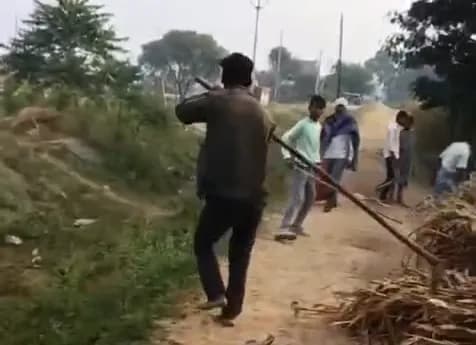 मुरैना में बिजली का तार डालने पर मारपीट, पिता-पुत्र घायल।