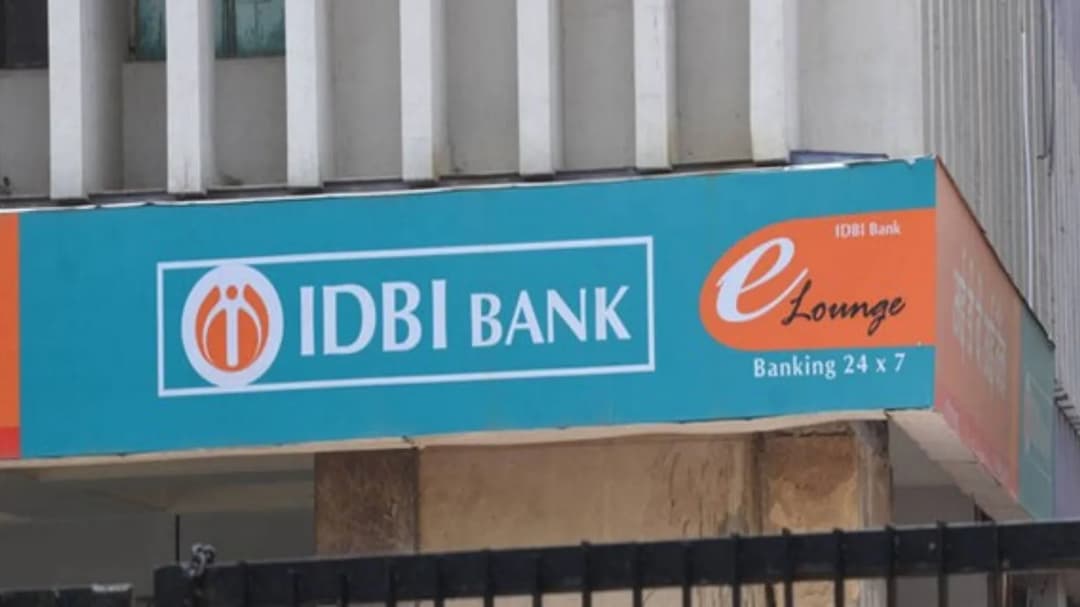 IDBI बैंक में सरकार और LIC बेचेंगे हिस्सेदारी