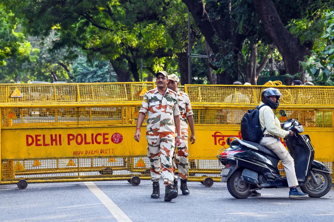 सेंट्रल दिल्ली में 6000 से ज्यादा पुलिसकर्मी तैनात; सौरव दास-आशुतोष रांका की गिरफ्तार के विरोध में मार्च