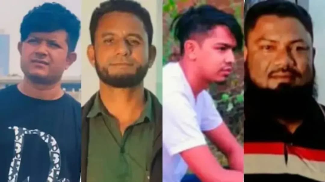 आरोपी महिला का पति (लेफ्ट से तीसरा) और तीन अन्य आरोपी। (फाइल फोटो)