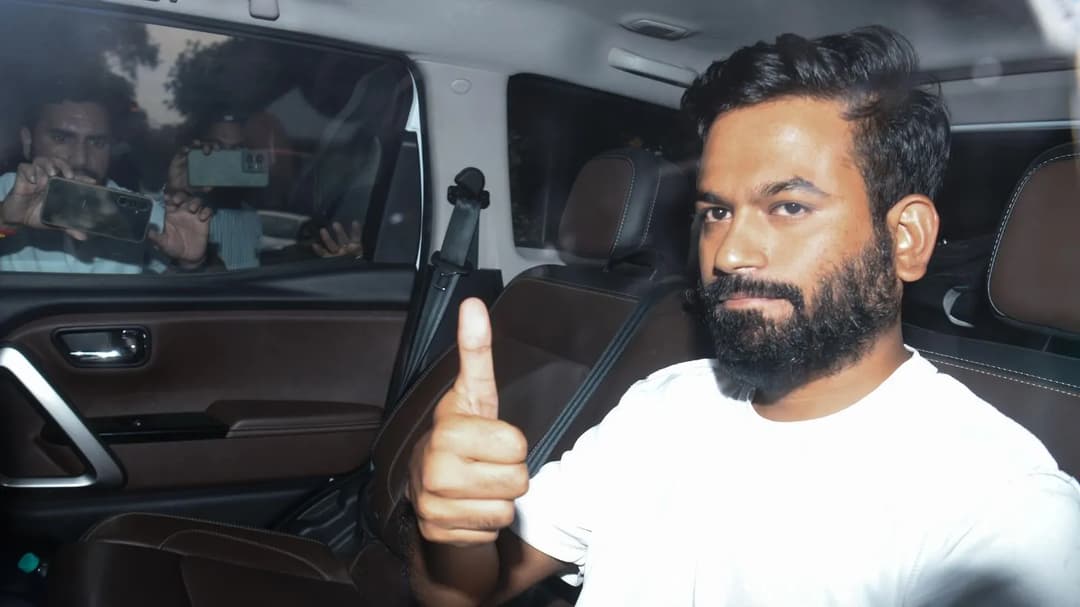 कॉकरोच जनता पार्टी ने INDIA ब्लॉक की 1 नवंबर को हो रही रैली के लिए बयान जारी किया है।