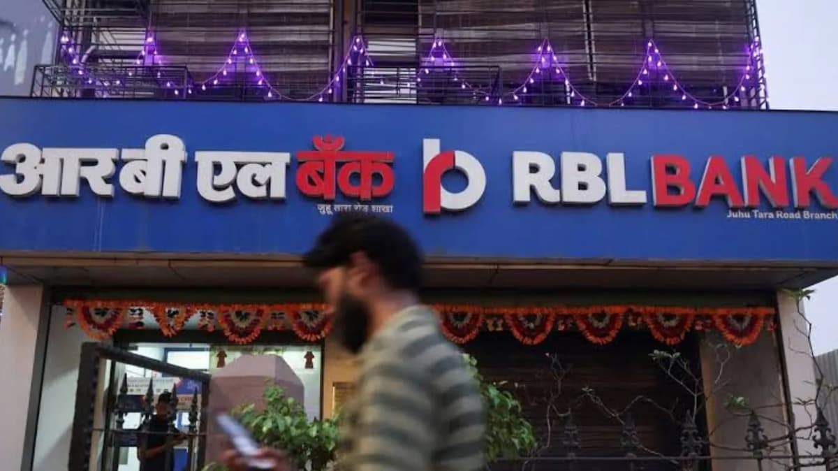 RBL Bank के शेयर 8% तक गिरे