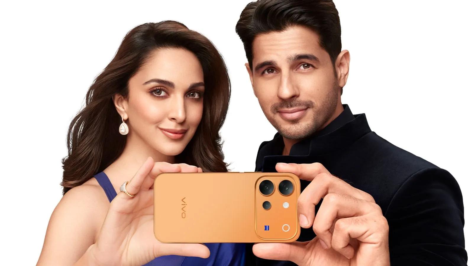 Vivo V80 में 6.59 इंच का AMOLED डिस्प्ले दिया गया है। इसकी स्क्रीन 1.5K रेजोल्यूशन यानी 2,750 × 1,260 पिक्सल के साथ आती है। (फोटो सोर्स- Vivo)