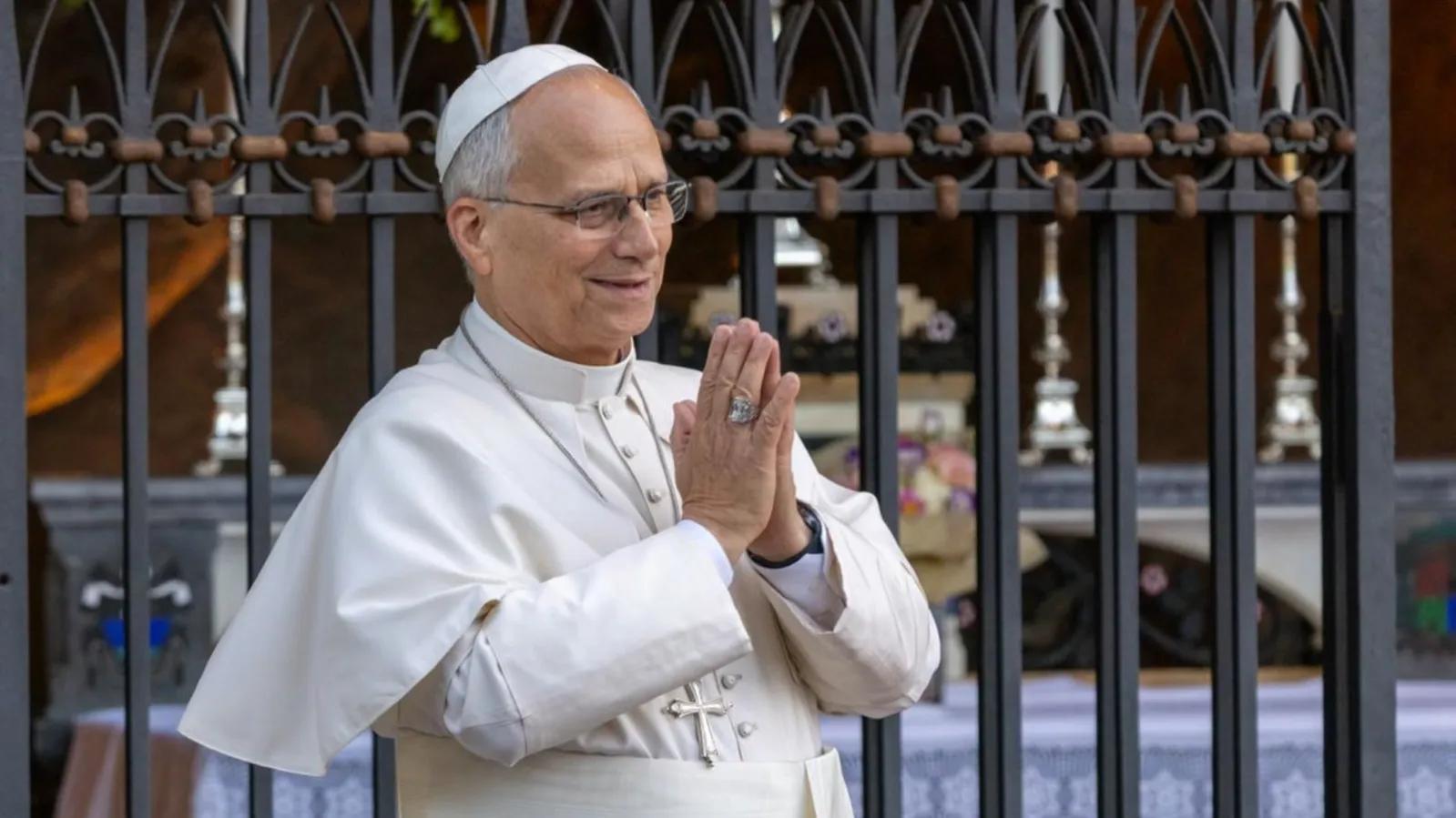 कैथोलिक धर्मगुरु पोप लियो 14वें (Pope Leo XIV) के राइट लंग से कैंसरयुक्त ट्यूमर निकालने की सर्जरी सफल रही है।-फाइल