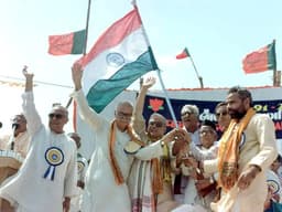 RSS कार्यकर्ता बन गांव-गांव घूमे, इमरजेंसी के दौर में भेष बदले; एकता और रथ यात्रा ने बड़ी पहचान दिलाई Main