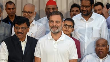 CJP को अपने साथ लाना चाहती है कांग्रेस? प्रशांत भूषण-योगेन्द्र यादव को मीडिएटर की जिम्मेदारी!