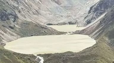 6-8 घंटे में भारत पहुंच सकता है पानी; जानें क्या है ग्लेशियल लेक आउटबर्स्ट फ्लड