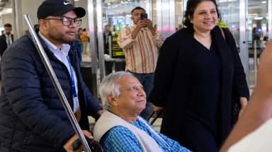 कहा- तुम आतंकवादी हो,बांग्लादेश तबाह कर दिया, यहां क्या करने आए हो
