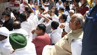 खड़गे बोले- दिल्ली चलो, 'वोट बचाओ–देश बचाओ' मार्च से जुड़ो; व्यापारियों ने की थी टालने की अपील