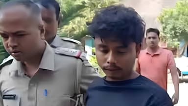 2 पुलिसकर्मी घायल; 17 साल की छात्रा से रेप का आरोप था