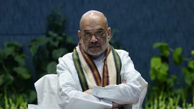 अमित शाह और रेखा गुप्ता दिल्ली पुलिस हेडक्वार्टर पहुंचे; अब तक का सबसे बड़ा प्रोटेस्ट होने के दावे
