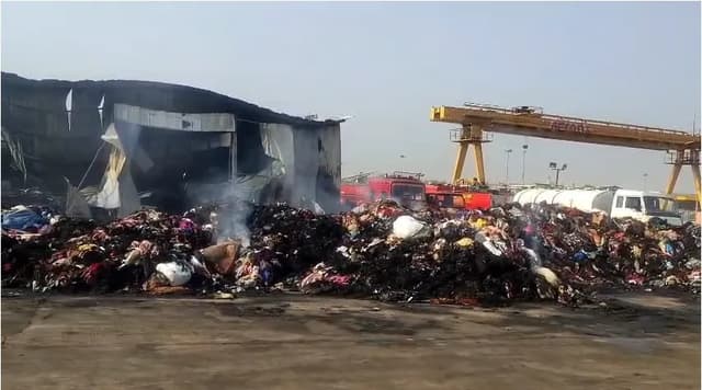अन्ना नगर में 25 टन गार्बेज खाक; घंटों मशक्कत के बाद पाया काबू