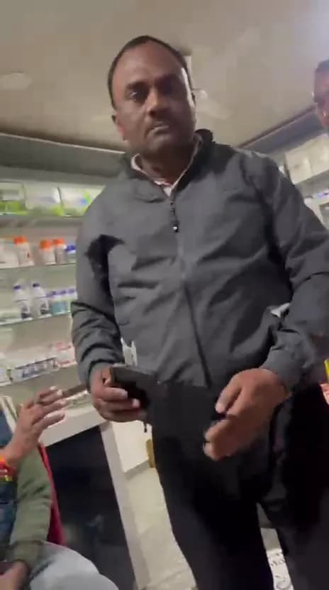 अधिकारी से बोला- सस्पेंड करवा दूंगा; सरकारी कार्य में बाधा डालने का केस