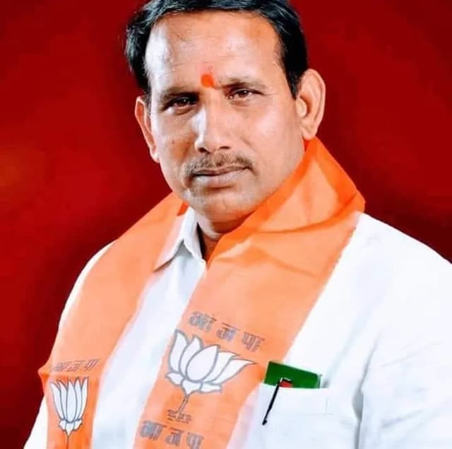 वायरल वीडियो पर विधायक प्रीतम लोधी बोले- किस गांव का मामला है याद नहीं; मोदी और लोधी कभी छुट्टी नहीं लेते